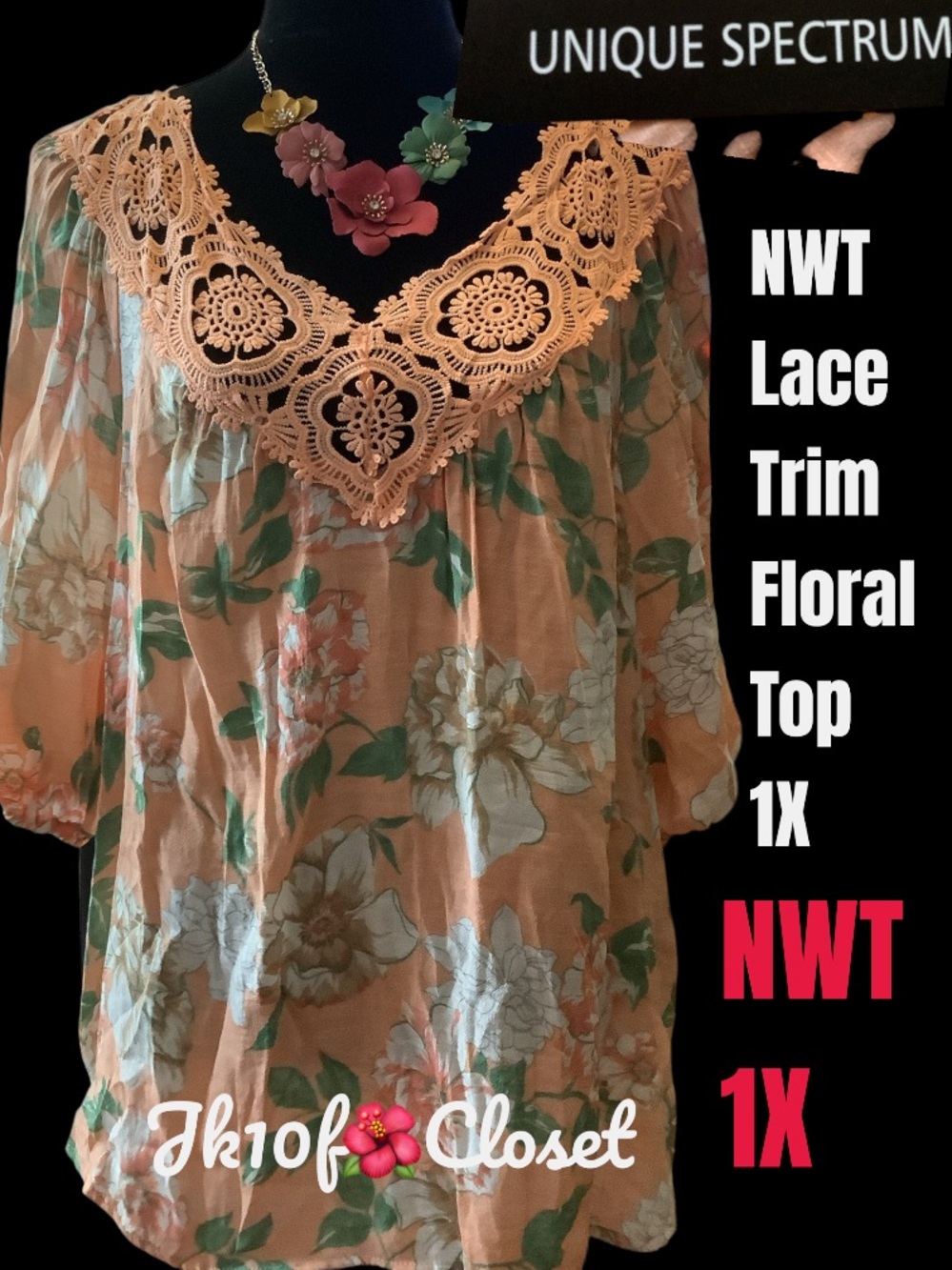 LOWEST PRICE🌺 Unique Spectrum 1X Peach & Green Floral Print  Lace-Trim Top
